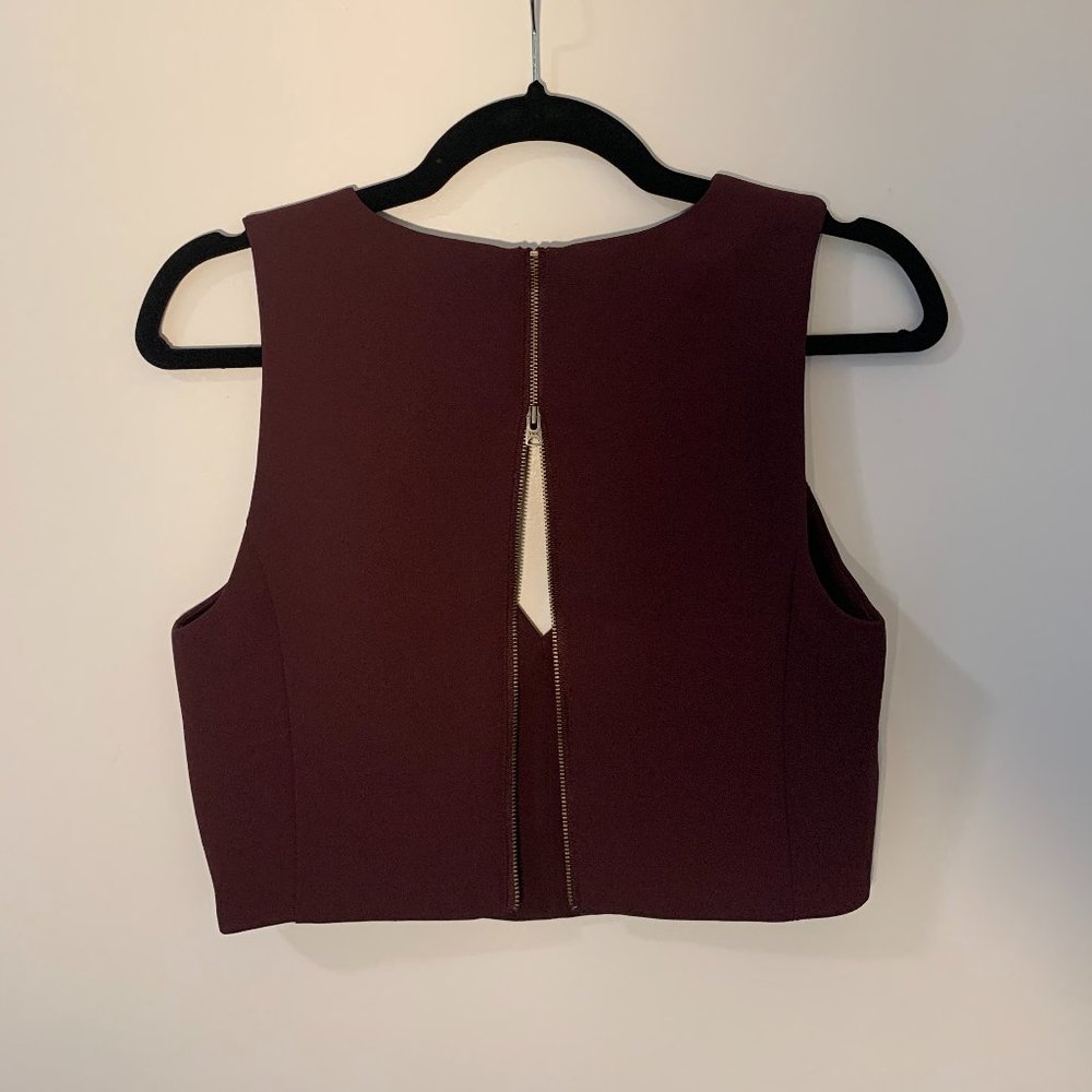 Wilfred Structured Deep V Crop Top - Picture 2 of 6